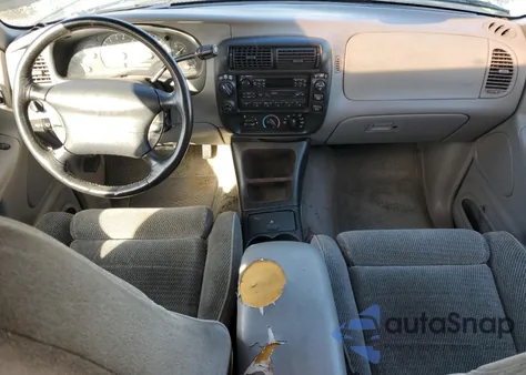 1996 Ford Explorer from USA, damaged, VIN 1FMDU24X3TUA41126